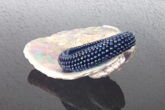 dunkelblau meliert  € 39