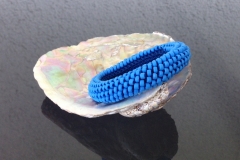 kornblumenblau matt  € 49